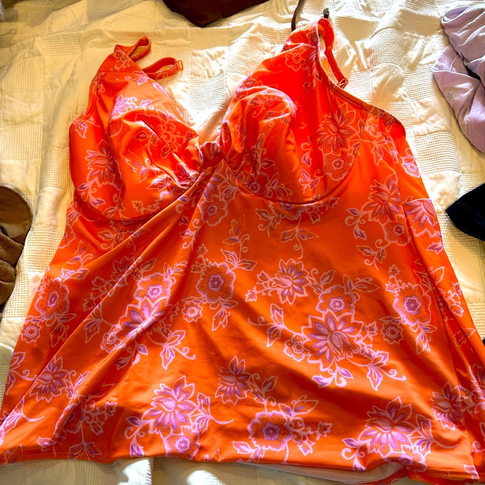 Lane Bryant swimtop